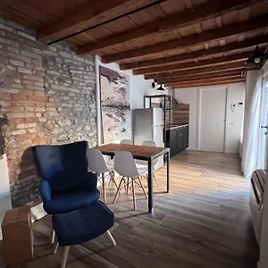  Appartamento Borgovivo Il Tuo Loft In Centro Italia